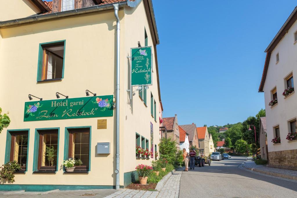 Hotel Garni Zum Rebstock Naumburg  Exterior photo